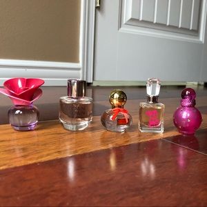 Perfume sampling set